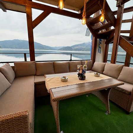 Holiday Bicaz Bungalows On The Lake Exterior foto