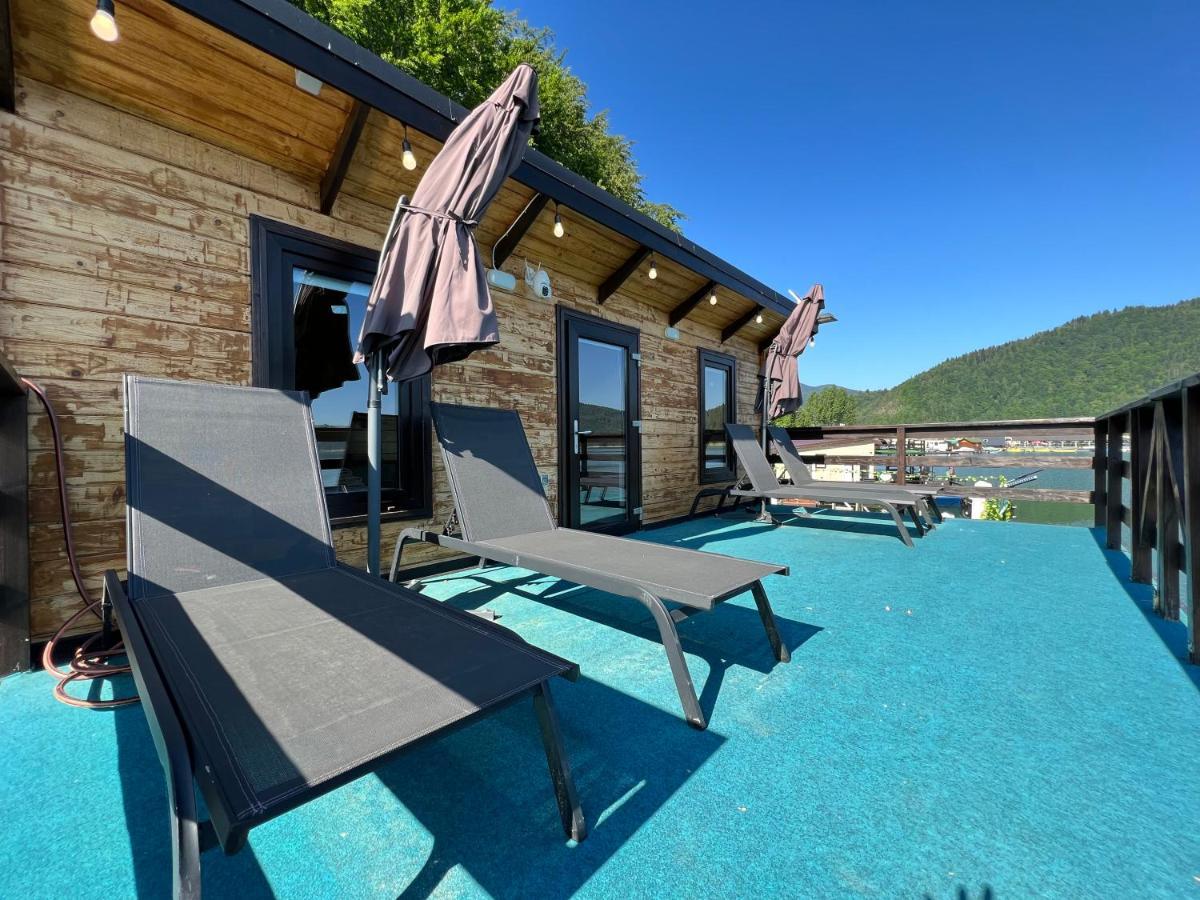 Holiday Bicaz Bungalows On The Lake Exterior foto