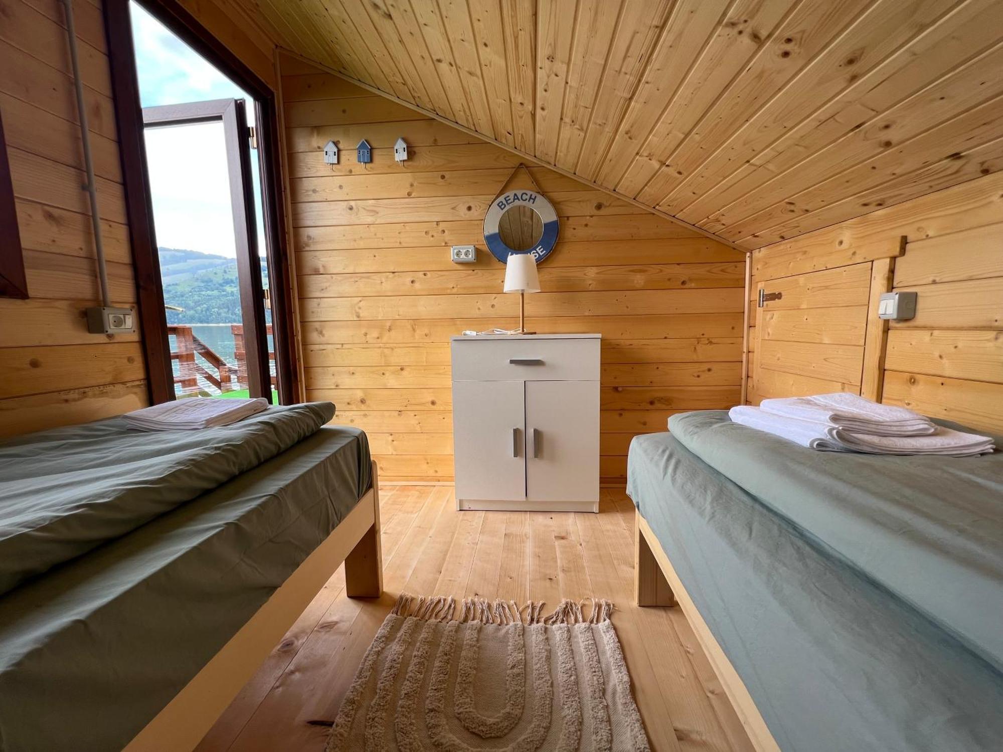 Holiday Bicaz Bungalows On The Lake Exterior foto