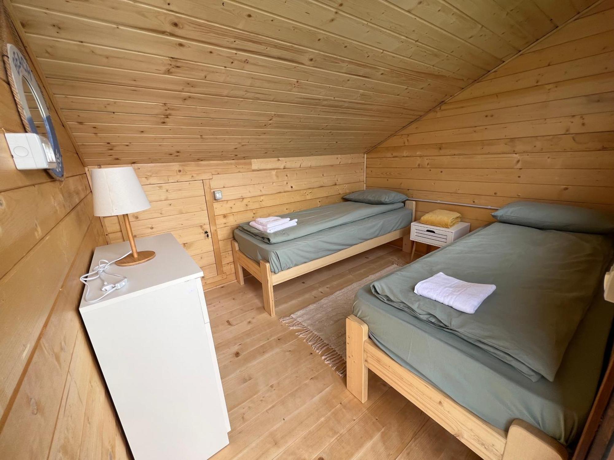 Holiday Bicaz Bungalows On The Lake Exterior foto