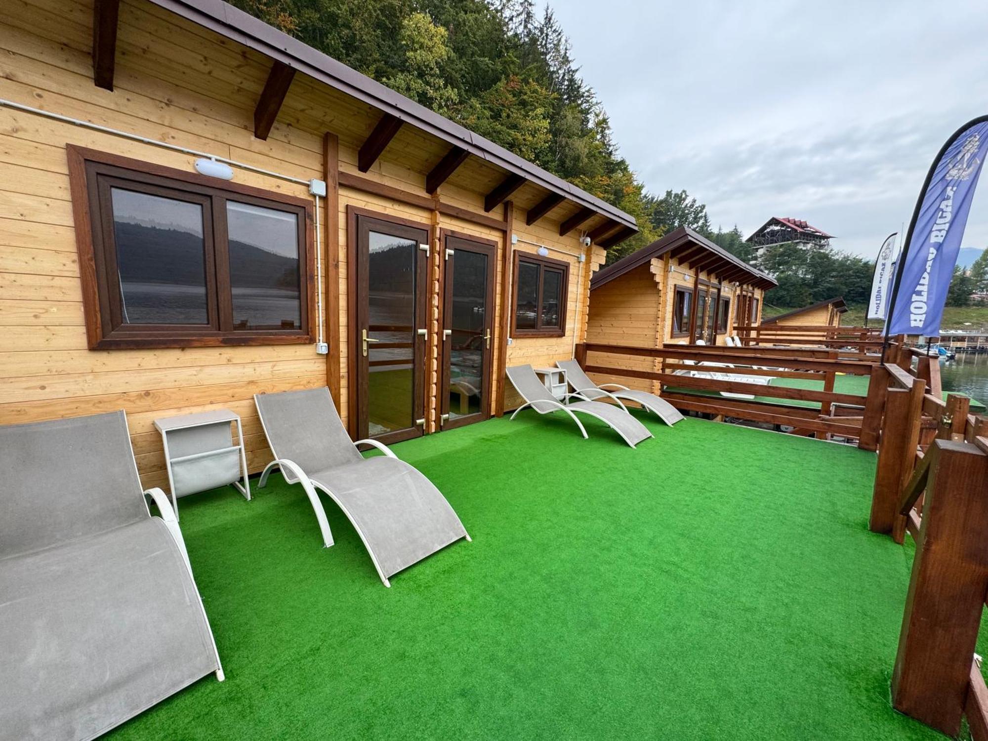 Holiday Bicaz Bungalows On The Lake Exterior foto